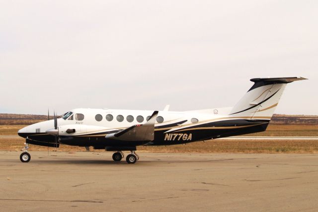 Beechcraft Super King Air 300 (N177GA)