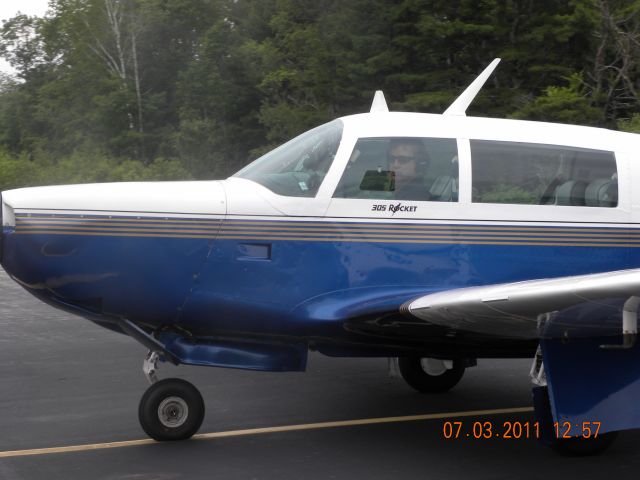 Mooney M-20 Turbo (N200DP)