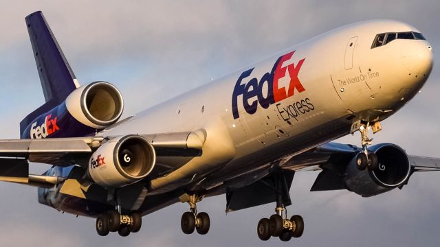 Boeing MD-11 (N615FE) - Nikon D750: Arrving from Memphis during the cold but amazing golden hour, the temperature reading was 12 degrees.