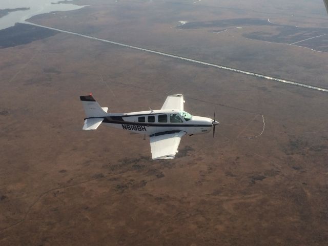 Beechcraft Bonanza (36) (N618BH)