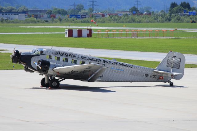 JUNKERS Ju-52/3m (HB-HOT)