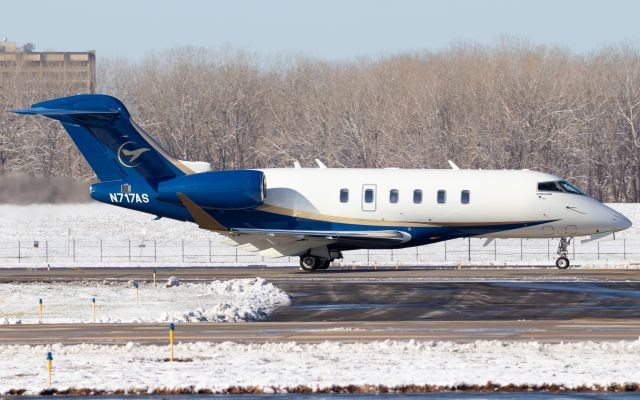 Canadair Challenger 350 (N717AS)