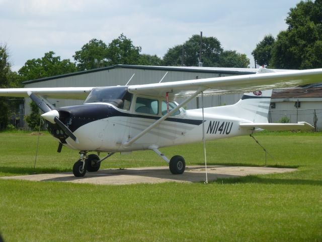 Cessna Skyhawk (N1141U)