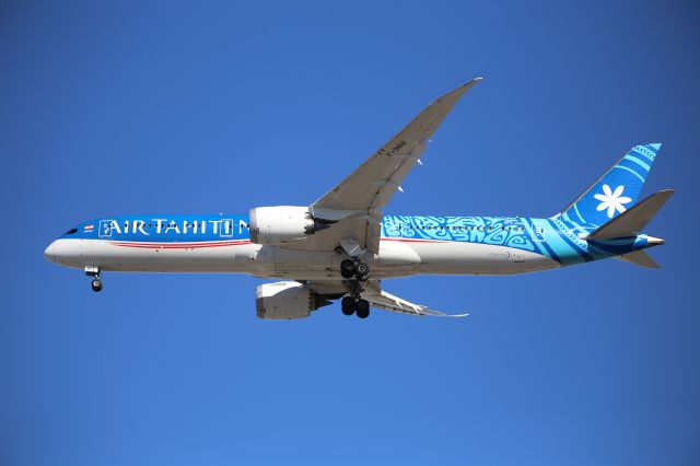 Boeing 787-9 Dreamliner (F-ONUI)