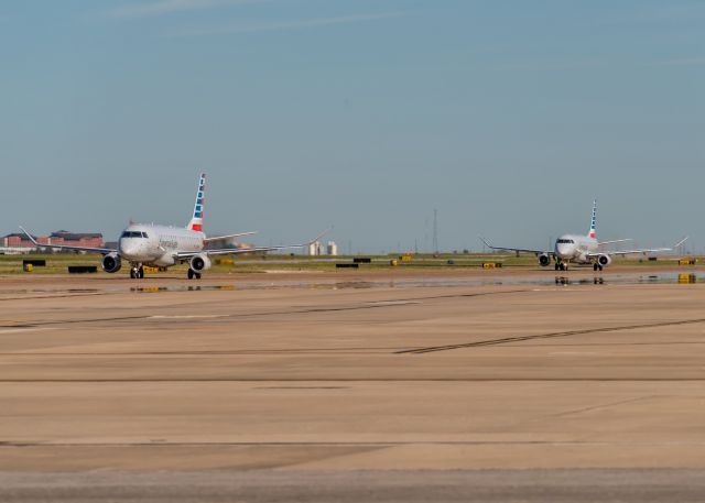 Embraer 175 —