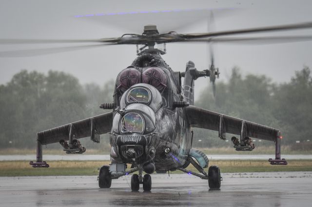 MIL Mi-25 (N3366) - Legendy Nebes event. Heavy rain