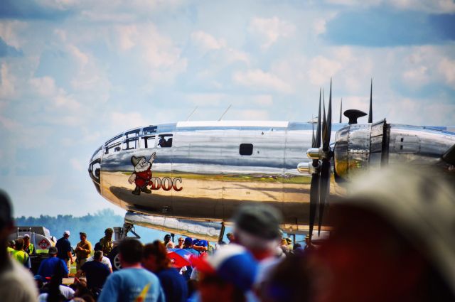 Boeing B-29 Superfortress (N69972) - AirVenture