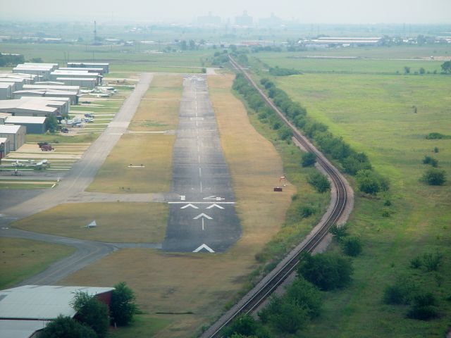 Cessna Skylane (N2192P) - Short final runway one four T67 Hicks Field. Just out of the photo on the near left is Rio Concho... 4 stars in the $100 hamburger book