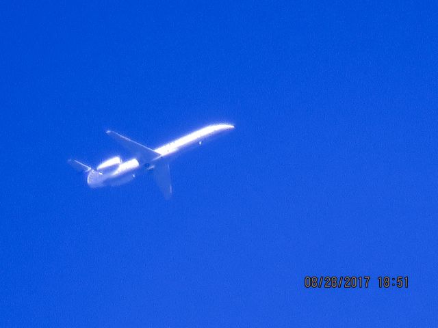 Embraer EMB-145XR (N11107)