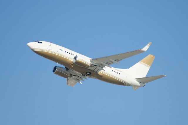 Boeing 737-700 (N720MM) - MGM Resorts