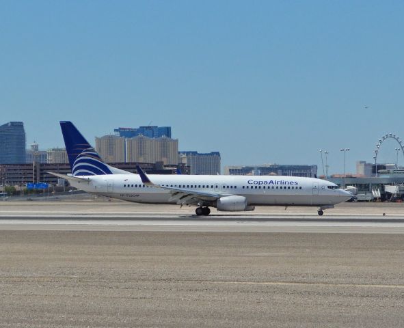 Boeing 737-800 (HP-1723CMP)