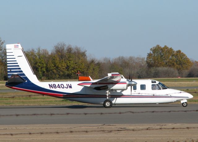 Rockwell Turbo Commander 690 (N840JW) - Parking at the Downtown Shreveport airport.