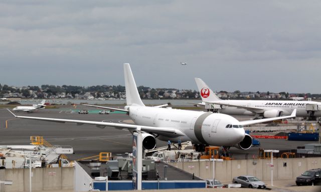 Airbus A330-200 (A7-HHM) - Qatar Amiri Flight. 