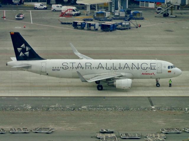 Airbus A320 (N477AV) - Star Alliance