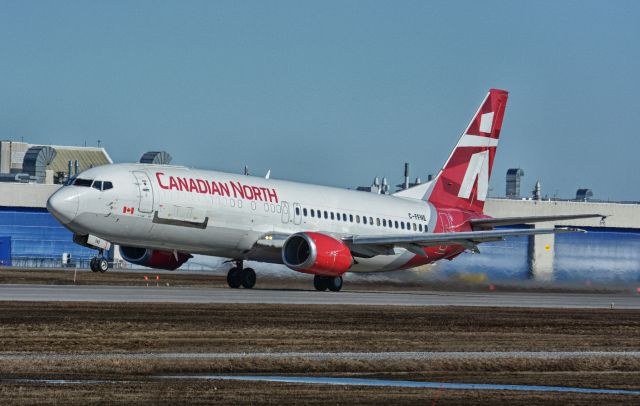 BOEING 737-400 (C-FFNE)