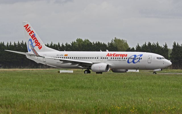 EC-LPQ — - air europa lining up for dep from shannon 1/6/13.