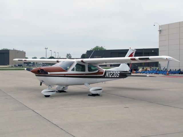 Cessna 175 Skylark (N123DS)