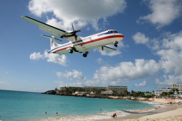 Aerospatiale ATR-72-500 (N377AT)