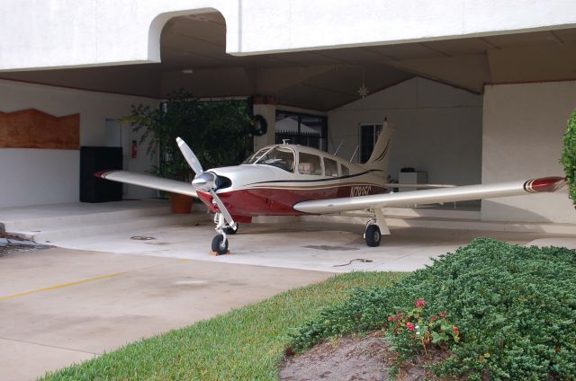 Piper Cherokee (N7935C)