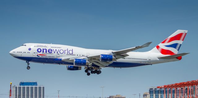 Boeing 747-400 (G-CIVD) - One World titles