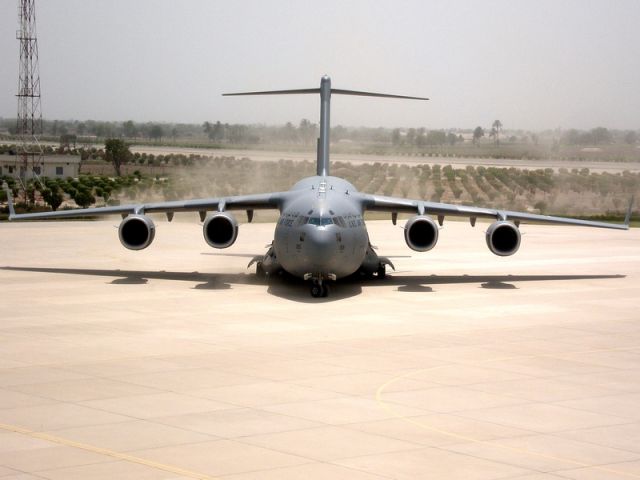 Boeing Globemaster III — - The Angry Airvraft :-)