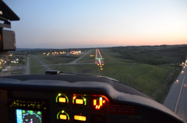 Cessna Skylane (N8487S) - Landing Arnold Palmer Airport, Latrobe, PA