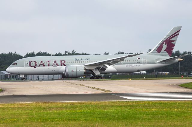 Boeing 787-8 (A7-BCY) - QTR21 arriving a bit later than usual.