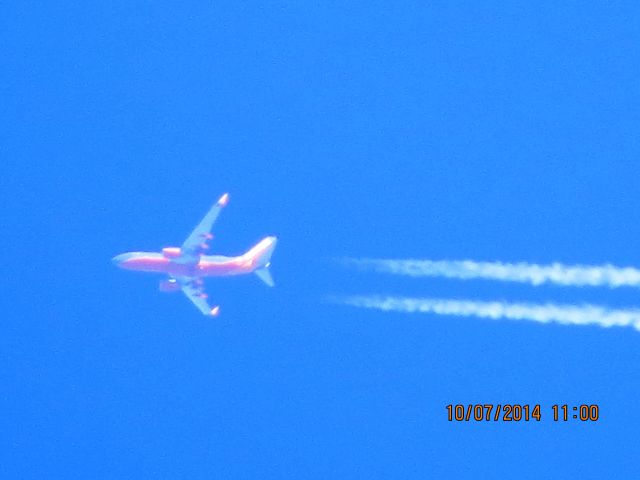 Boeing 737-700 (N7746C) - Southwest Airlines flight 516 from BWI to ABQ over Southeastern Kansas at 38,000 feet.