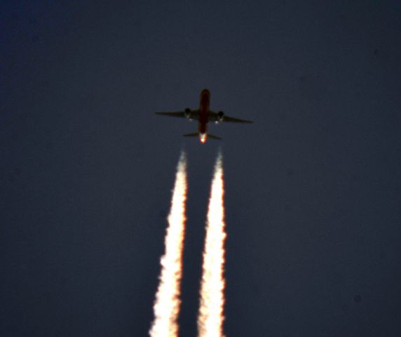 BOEING 767-300 (G-DHLF) - DHL Air Ltd 975 N Kentucky Intl to Brussels over Cleveland 33,000 ft. 11.06.16.