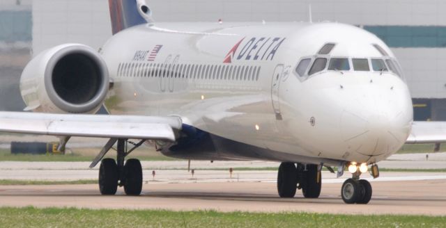 Boeing 717-200 (N964AT)