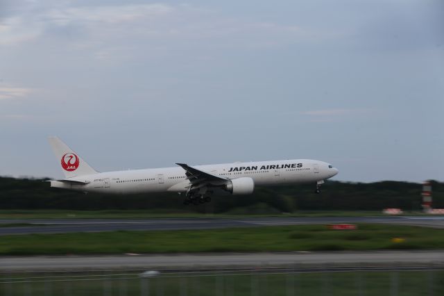 BOEING 777-300 (JA742J) - 25 September 2016:LAX-NRT.