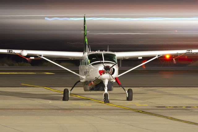 Cessna Caravan (N8494T)