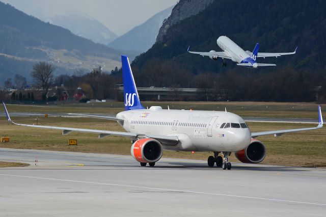 Airbus A320neo (SE-DOZ) - In the background SE-ROX