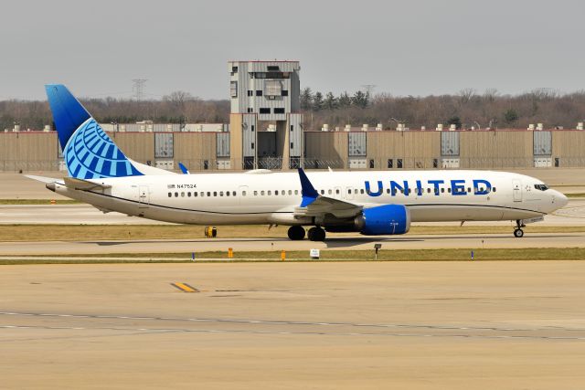 Boeing 737 MAX 9 (N47524) - 03-30-22