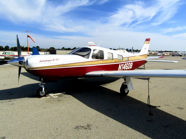 Piper Saratoga/Lance (N146DB) - On the ramp