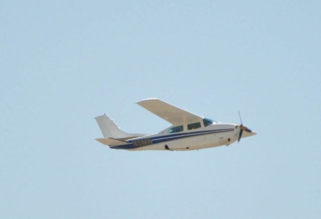 Cessna Centurion (N8MN)