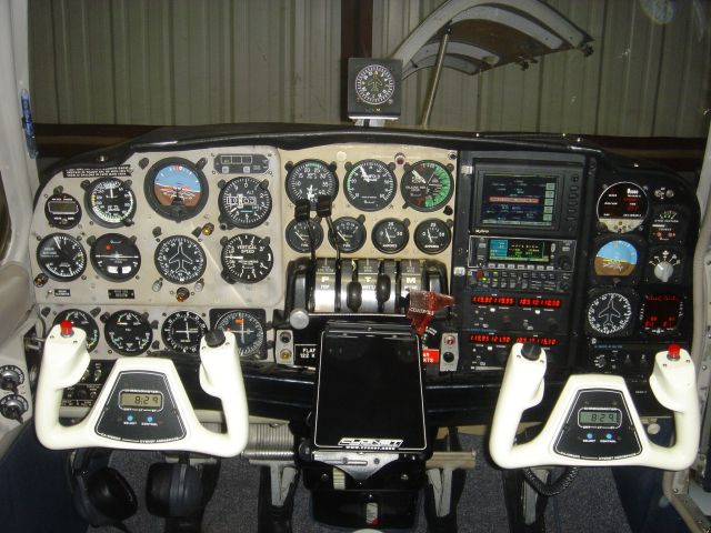 Beechcraft 55 Baron (N2023W)