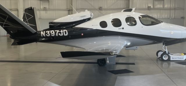 Cirrus Vision SF50 (N397JD)