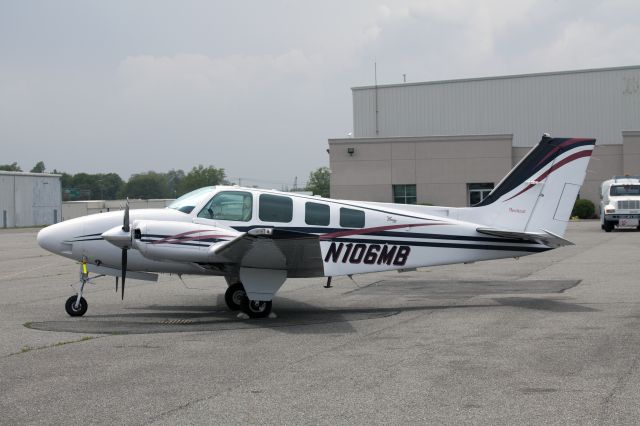 Beechcraft Baron (58) (N106MB) - Great aircraft!