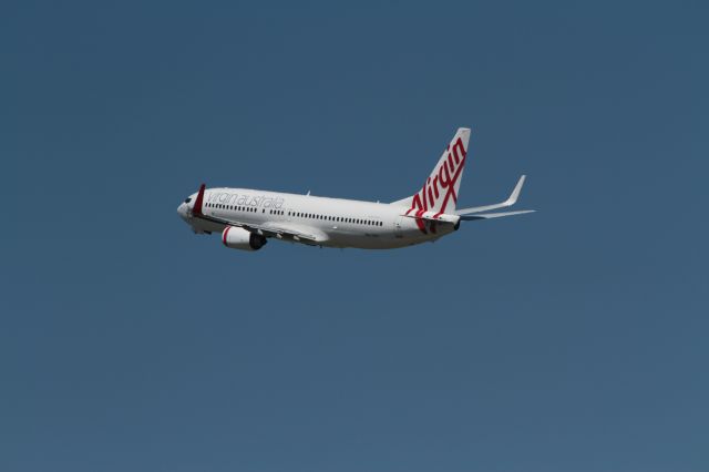 Boeing 737-800 (VH-VUY)