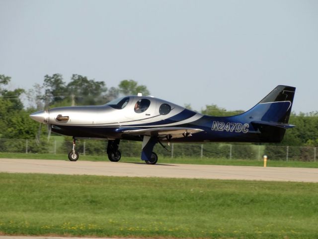 Lancair Evolution (N247DC)