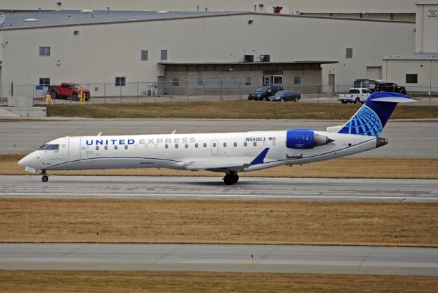 Canadair Regional Jet CRJ-700 (N540GJ) - Departing to Chicago O'Hare on 12/29/2019. br /br /This aircraft is actually one of United's CRJ-550s, which is a reconfigured CRJ-700, but with only 50 seats. It has a true first-class and other premium amenities that you wouldn't typically find on a regional jet.