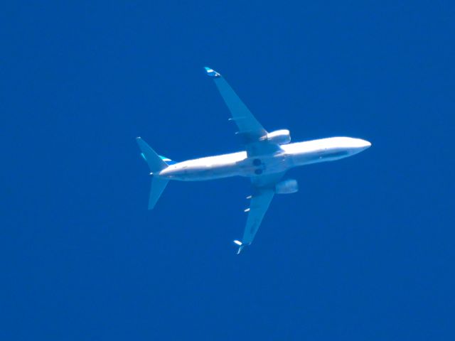 Boeing 737-800 (C-FUMF) - WJA1272br /YYC-MCObr /12/27/2024