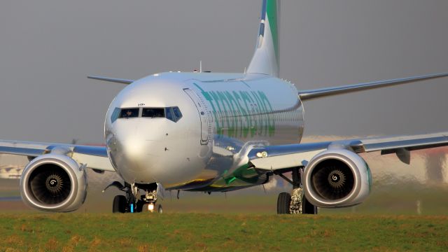 Boeing 737-800 (F-GZHP) - Au roulage taxiway W47.Rue des Mares Juliennes.