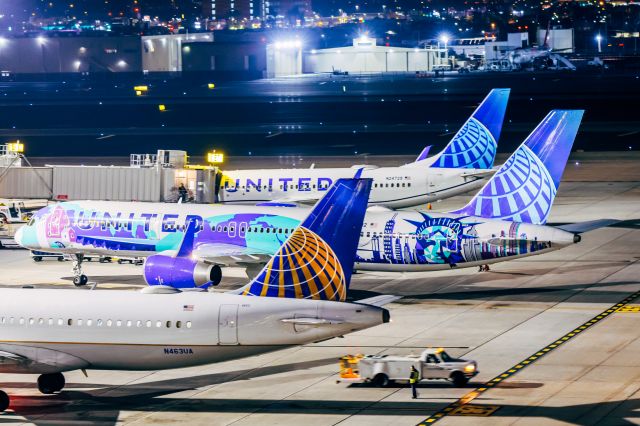 Boeing 757-200 (N14102) - United Airlines 757-200 in Her Art Here (Antonelli - NJ/NYC) special livery taxiing at PHX on 1/6/22. Taken with a Canon R7 and Tamron 70-200 G2 lens.