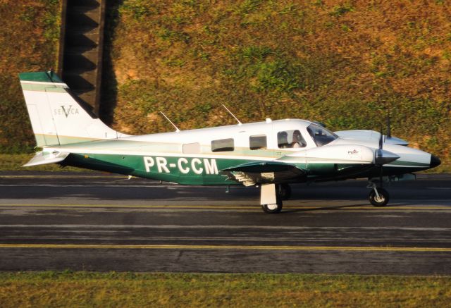 Piper Seneca (PR-CCM)