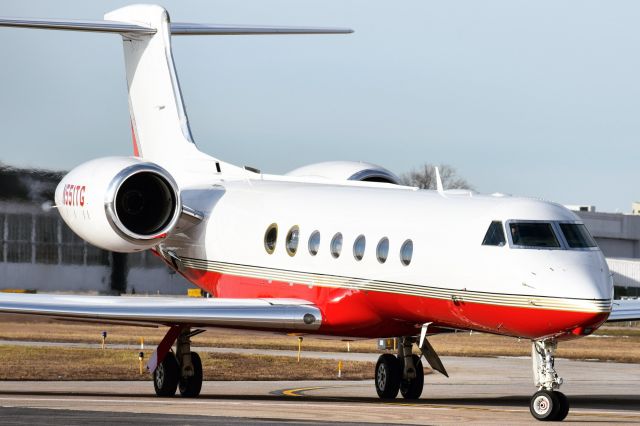 Gulfstream Aerospace Gulfstream V (N551TG) - Privately owned 2009 Gulfstream Aerospace GV-SP (G550) arriving into the Buffalo Niagara International Airport