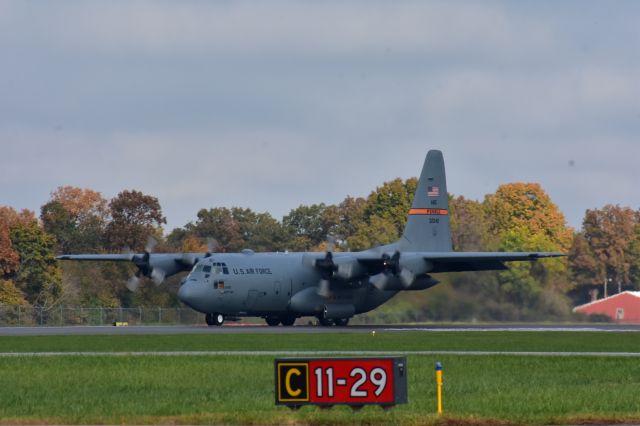 Lockheed C-130 Hercules — - A ILANG C-130 rolling out on runway 20