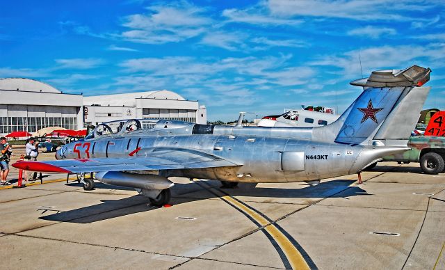 Aero L-29 Delfin (N443KT) - N443KT   1968 Aero Vodochody L-29C Delfin C/N 892876 - Marine Corps Air Station Miramar (MCAS Miramar) (IATA: NKX, ICAO: KNKX, FAA LID: NKX)br /Photo: Tomás Del Corobr /Miramar Air Show 2014br /October 4, 2014