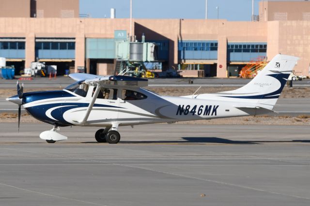 Cessna Skylane (N846MK)